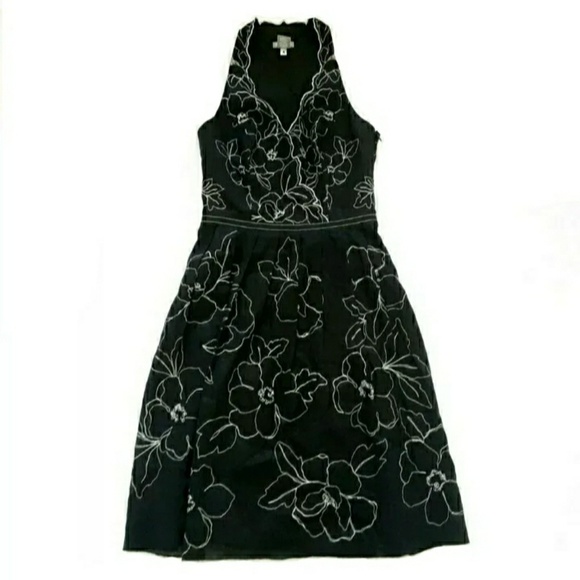 Ann Taylor Dresses & Skirts - ANN TAYLOR Black Floral Dress Sz 0P